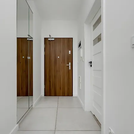 Modern With Balcony & Parking Mokotow By Renters