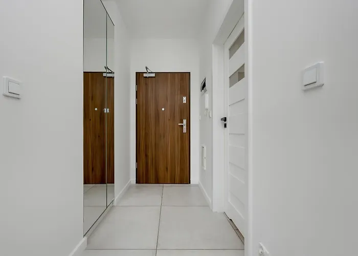 Modern With Balcony & Parking Mokotow By Renters