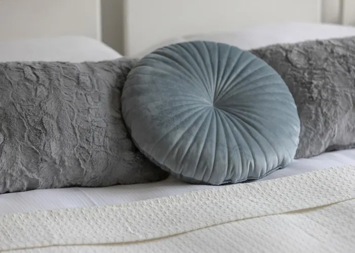 Modern With Balcony & Parking Mokotow By Renters Apartamento *