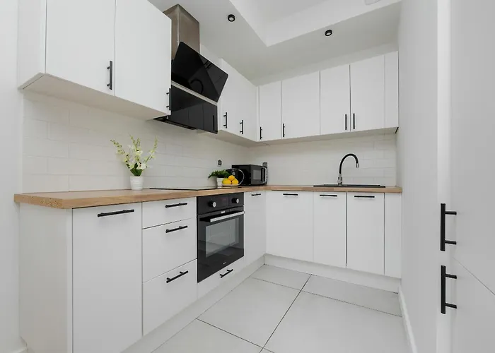 Apartamento Modern With Balcony & Parking Mokotow By Renters Varsóvia