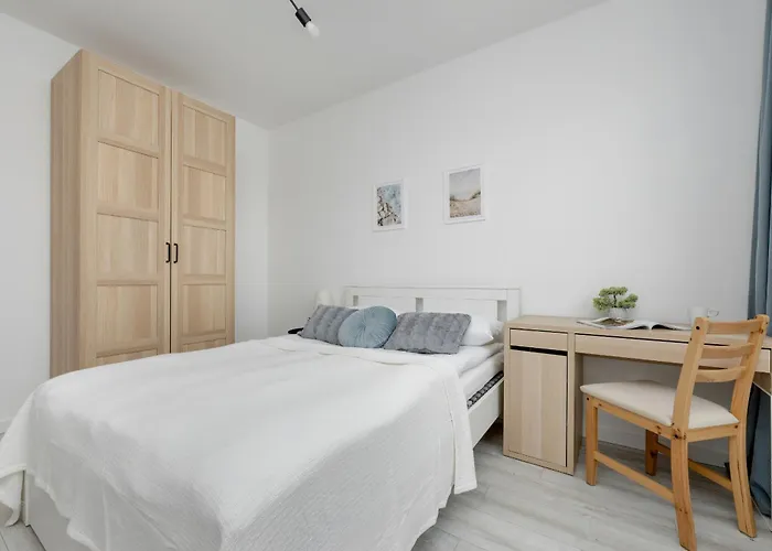 Apartamento Modern With Balcony & Parking Mokotow By Renters Varsóvia